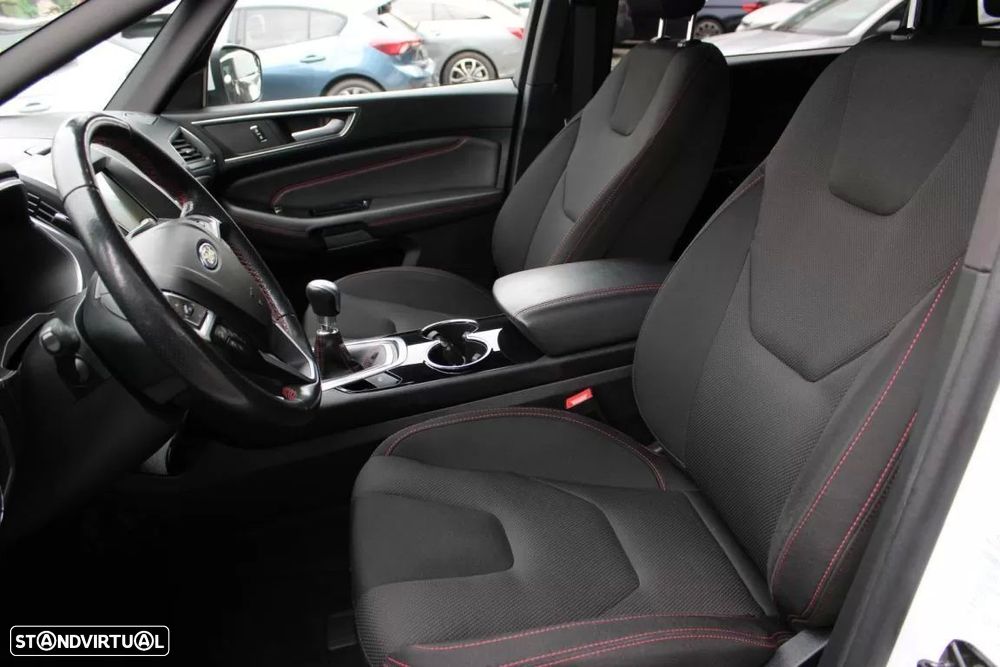 Ford S-Max 2.0 TDCi ST-Line - 4