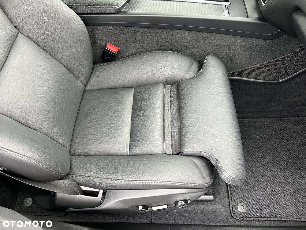 Volvo XC 60 D4 Geartronic Momentum Pro - 34