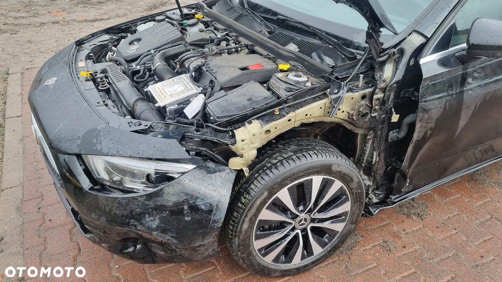 Mercedes-Benz Klasa A 250 e PHEV Progressive 8G-DCT - 21