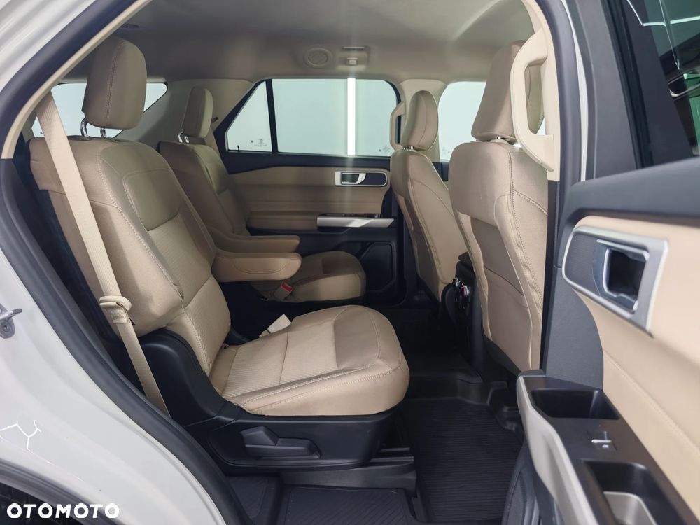 Ford Explorer EcoBoost Plug-in Hybrid PLATINUM - 36