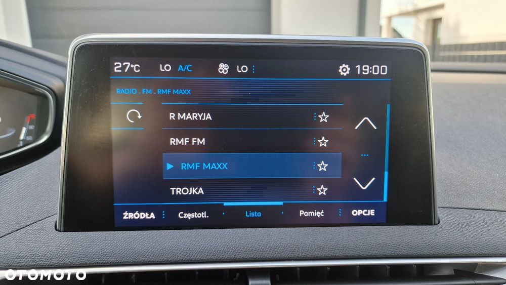 Peugeot 3008 PureTech 130 Stop & Start GPF Allure - 32