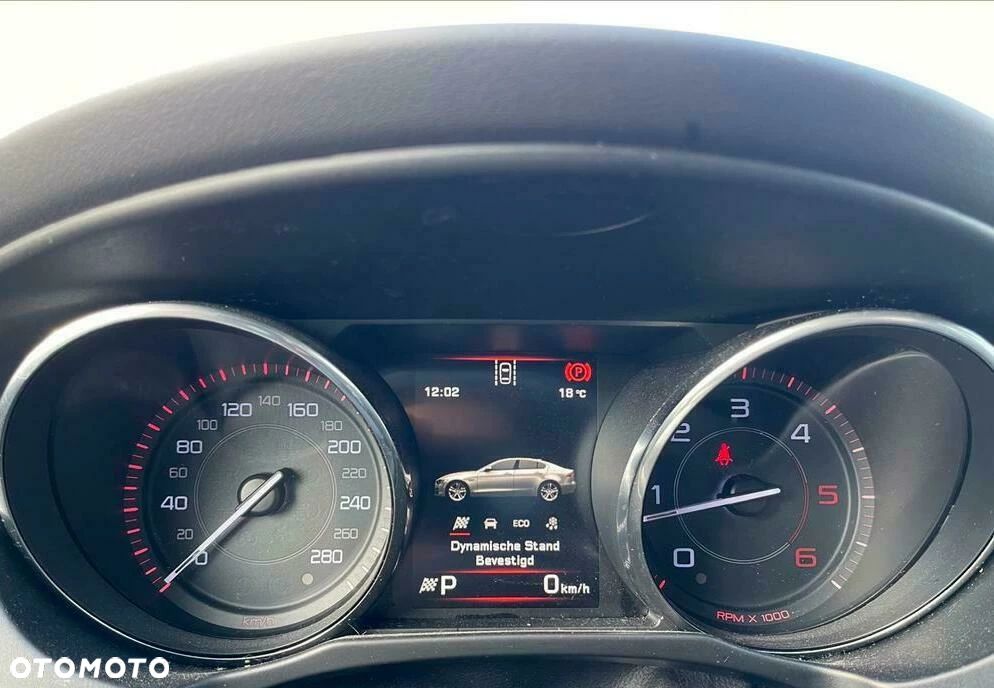 Jaguar XE E-Performance R-Sport - 9