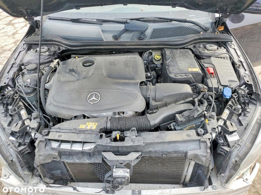 Mercedes-Benz CLA - 11