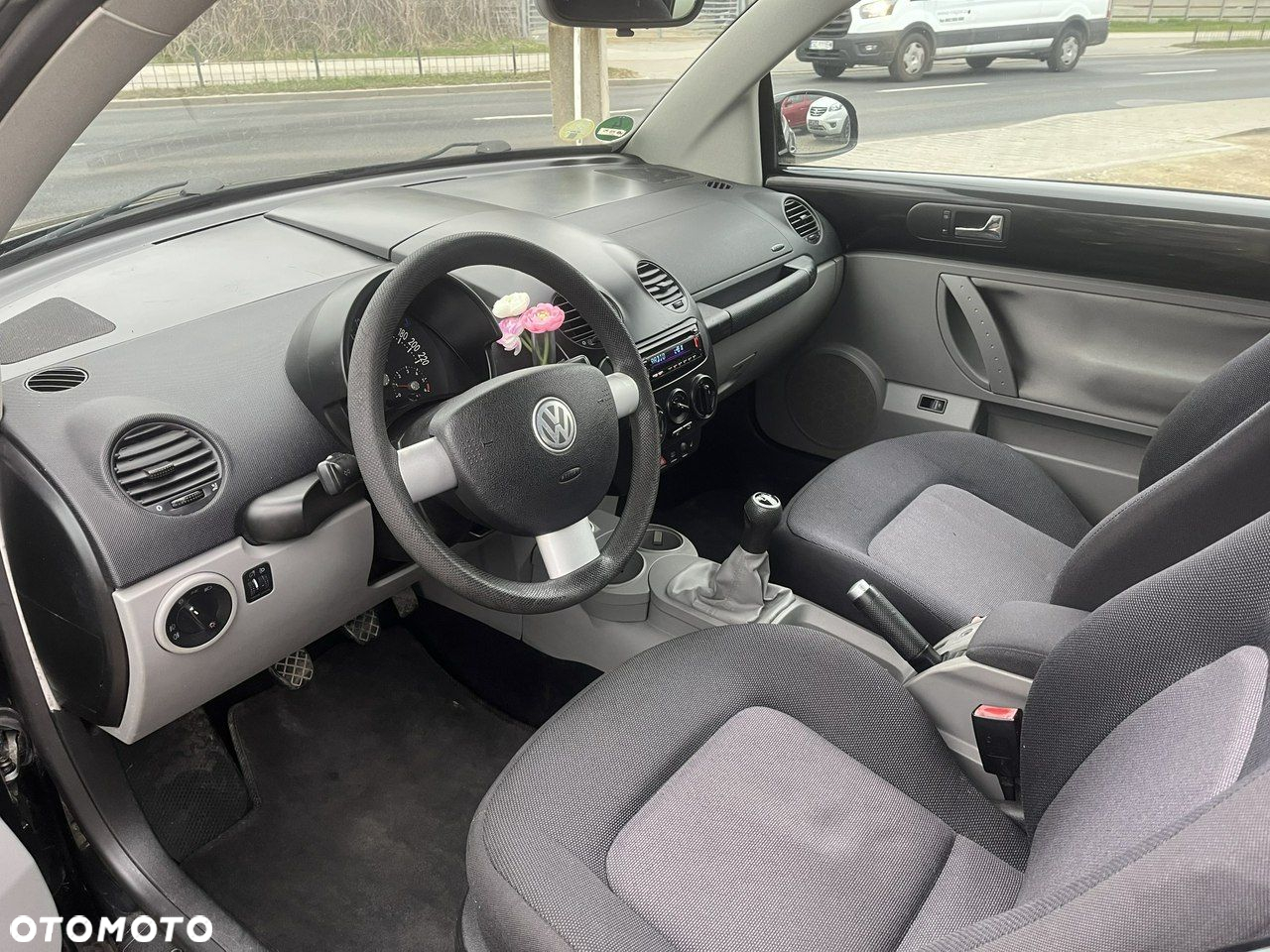 Volkswagen New Beetle - 15