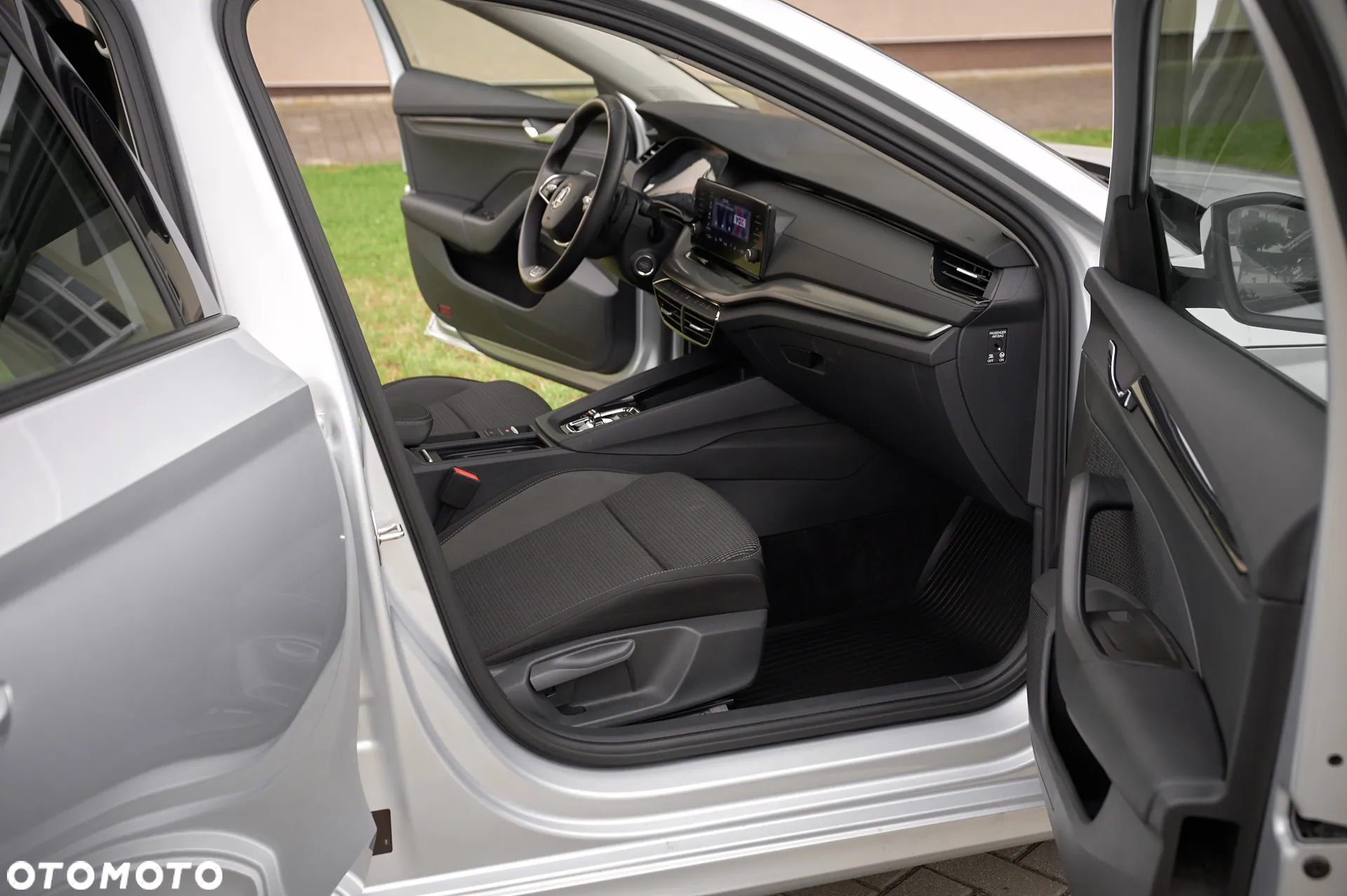 Skoda Octavia 2.0 TDI Ambition DSG - 28