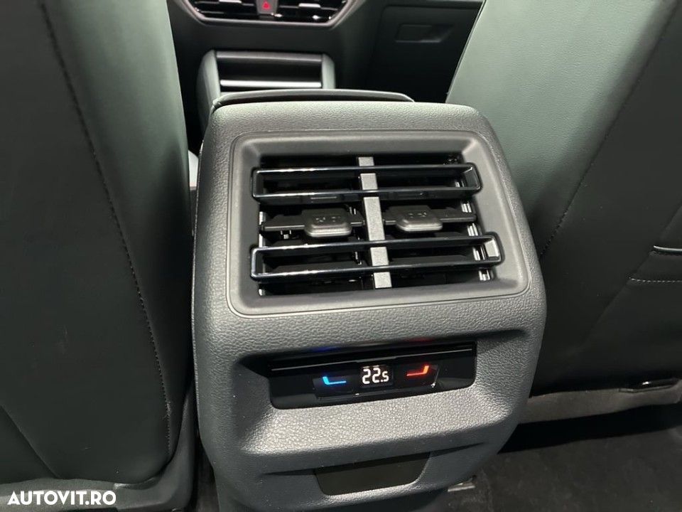 Volkswagen Tiguan - 23