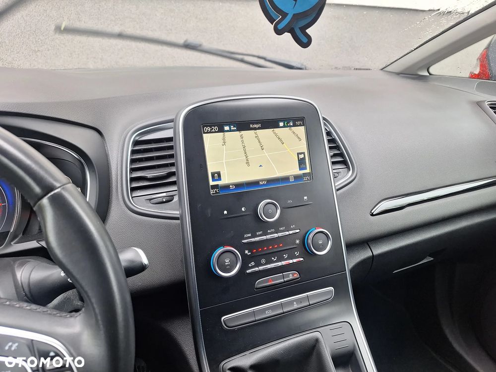 Renault Grand Scenic - 15