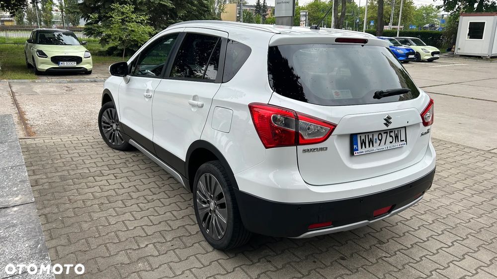 Suzuki SX4 S-Cross 1.6 Premium - 3
