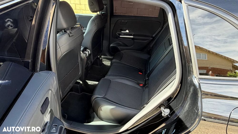 Mercedes-Benz B 200 - 12