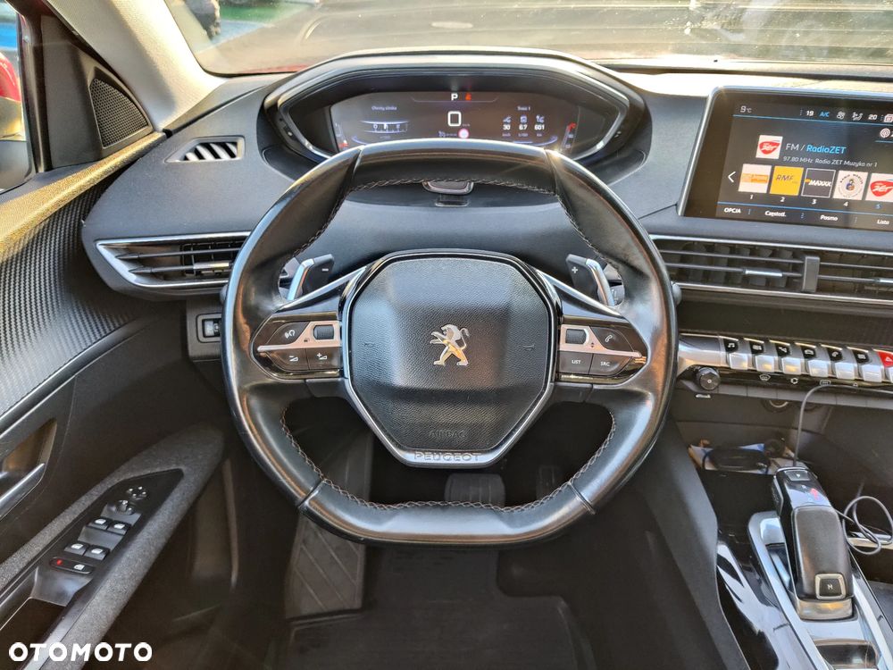 Peugeot 3008 1.6 BlueHDi Allure S&S EAT6 - 9