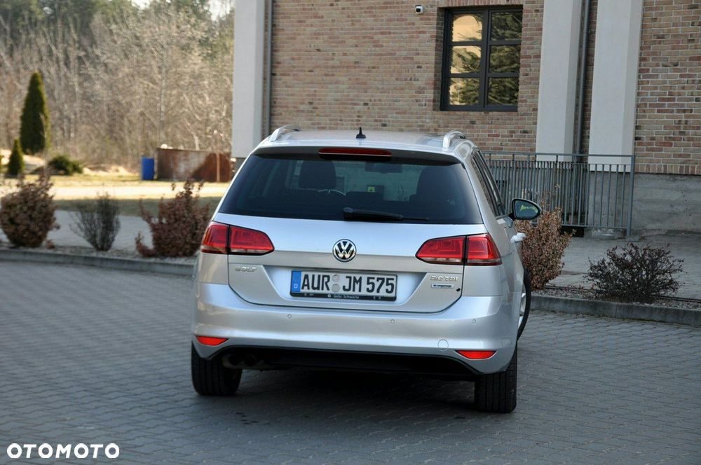 Volkswagen Golf - 7
