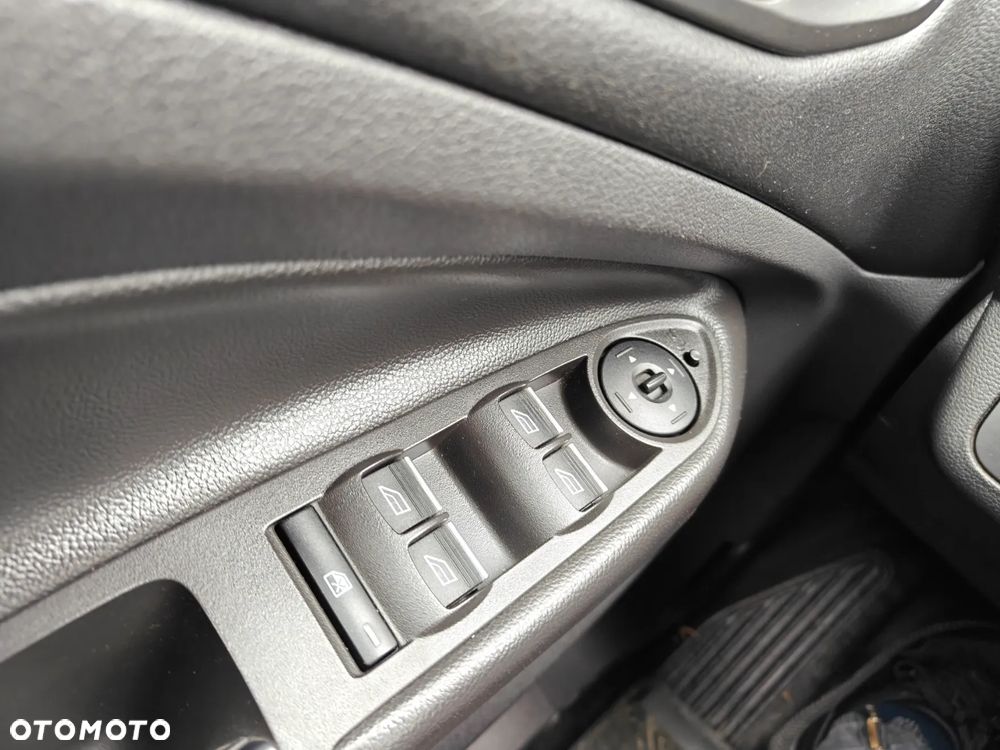 Ford Kuga 2.0 TDCi 4WD Titanium - 21