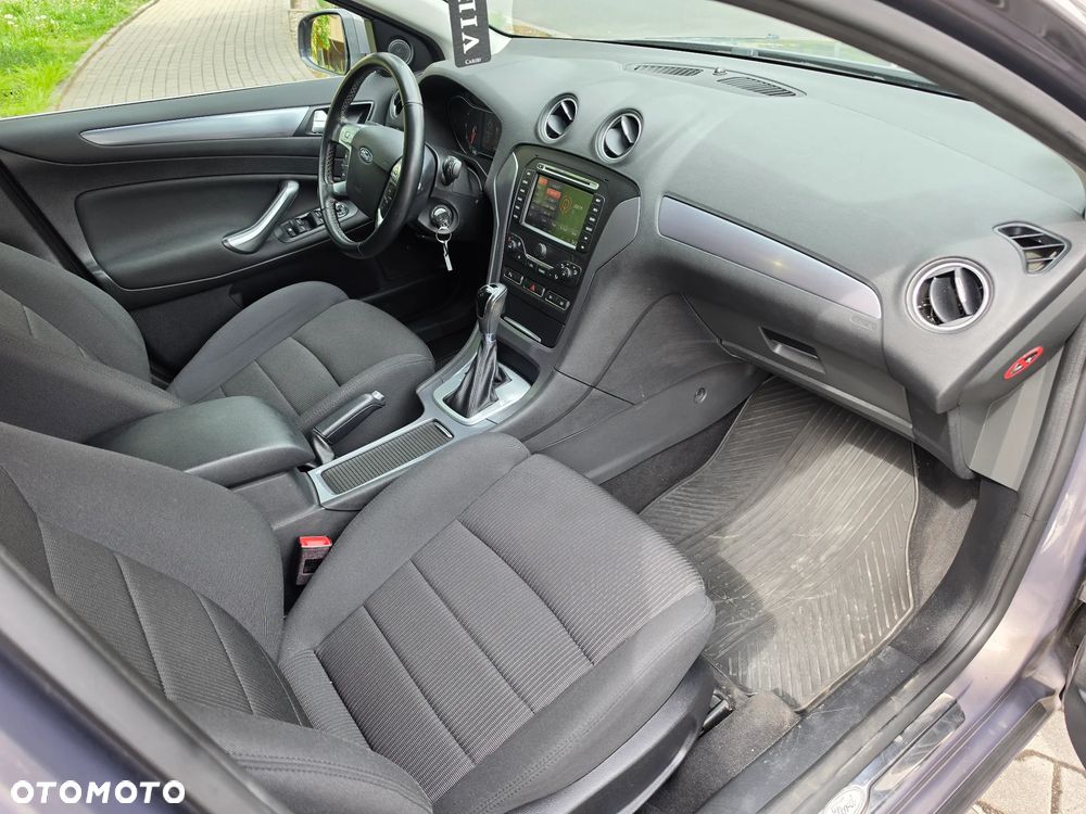 Ford Mondeo 2.0 TDCi Champions Edition - 10