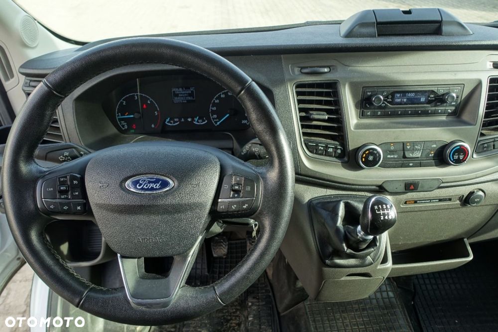 Ford Transit - 10