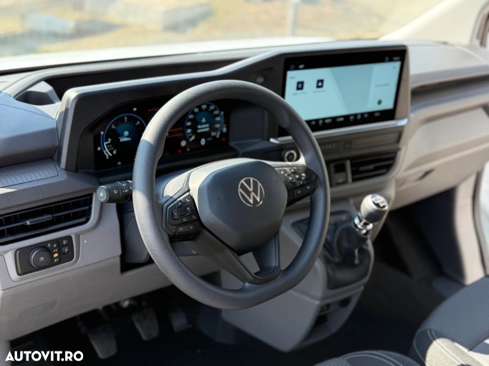 Volkswagen Caravelle - 9