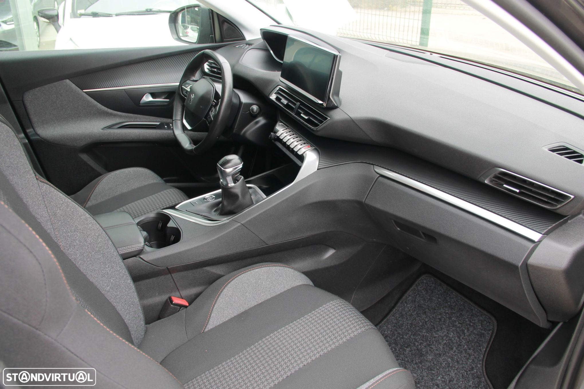 Peugeot 3008 - 8