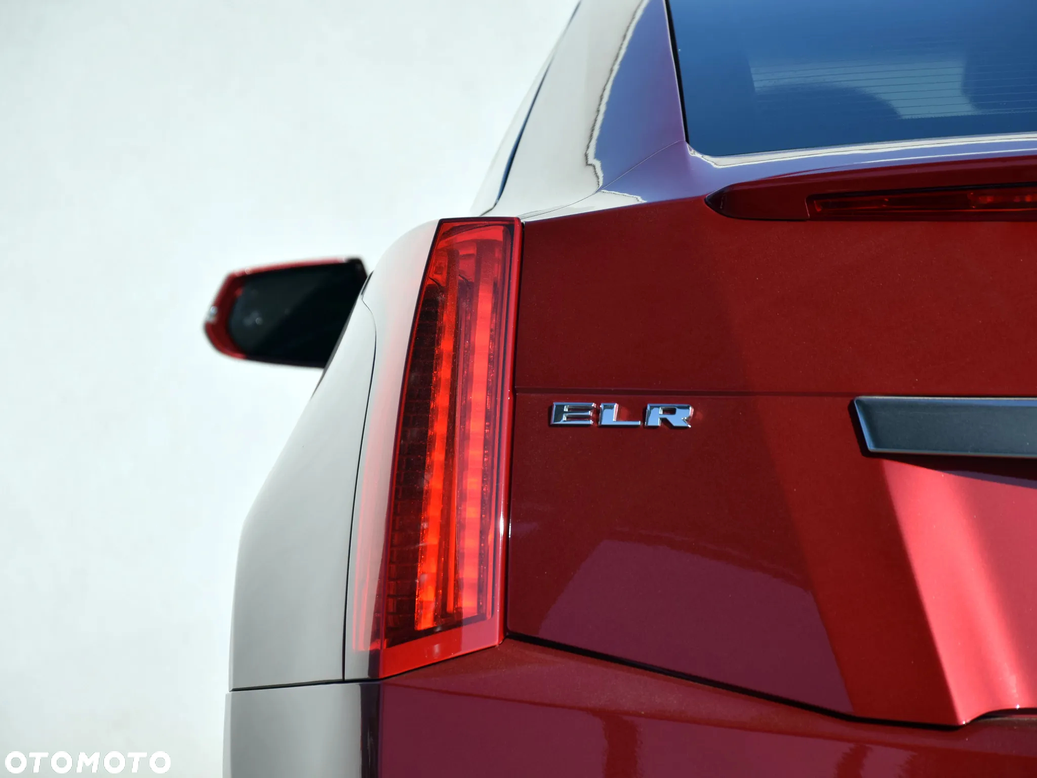 Cadillac ELR - 7