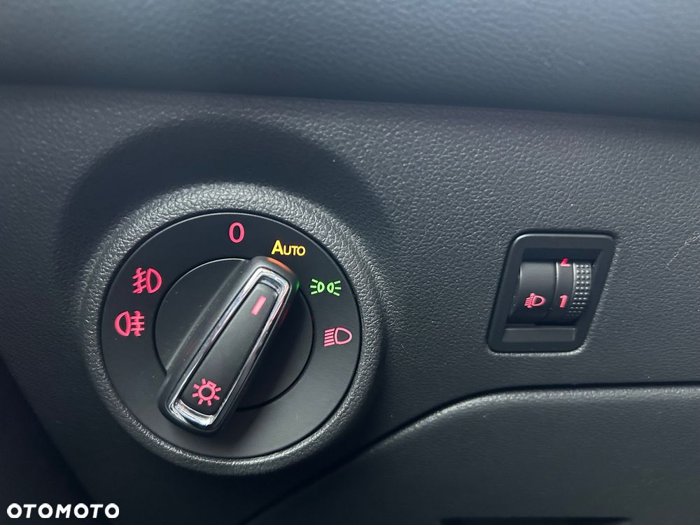 Seat Leon 1.8 TSI FR S&S DSG - 27