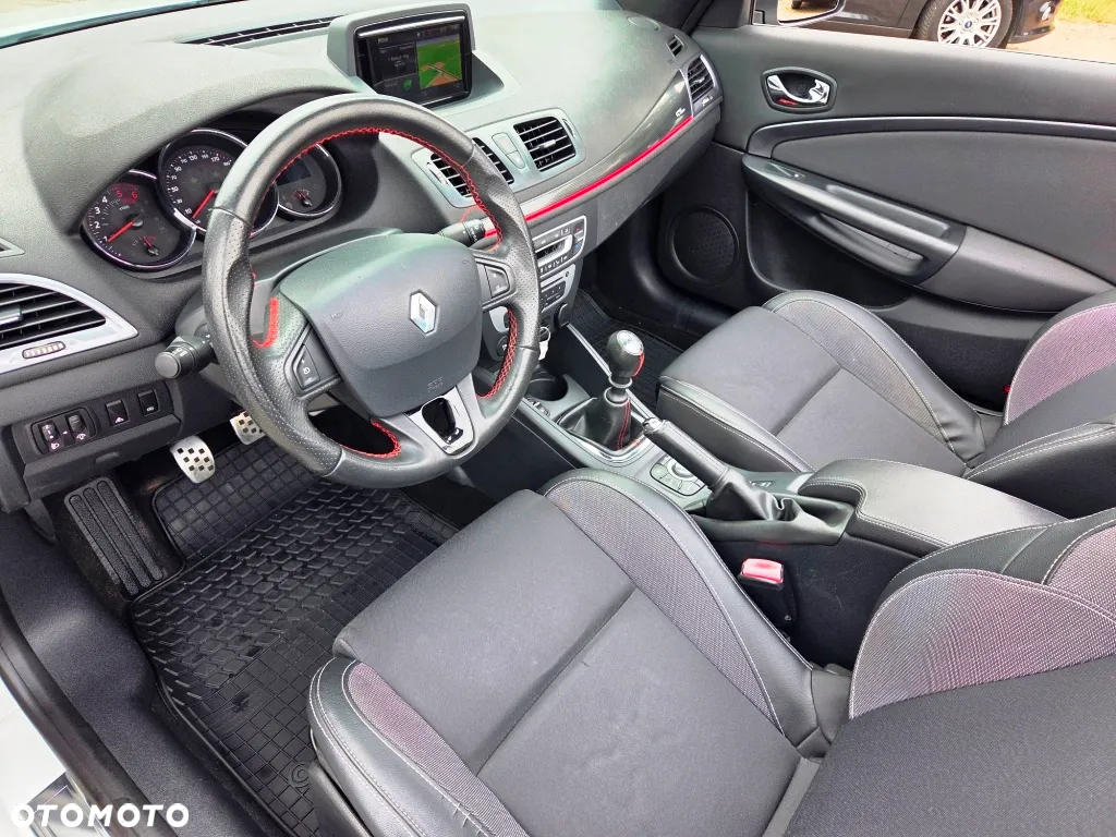 Renault Megane Coupe Energy dCi 110 FAP Start & Stop GT Line - 24