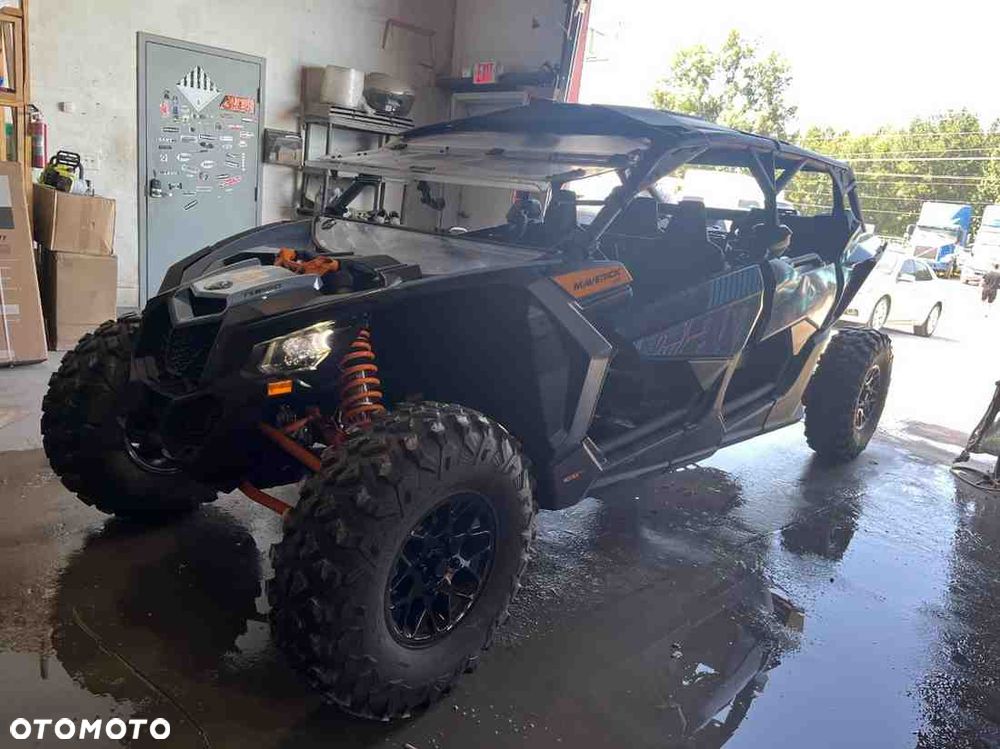 Can-Am Maverick - 16