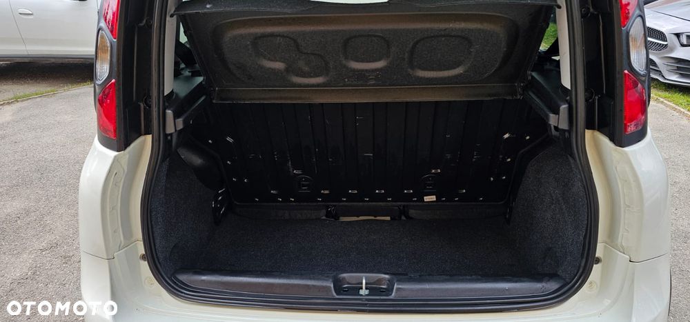 Fiat Panda 1.0 Hybrid City Cross - 15