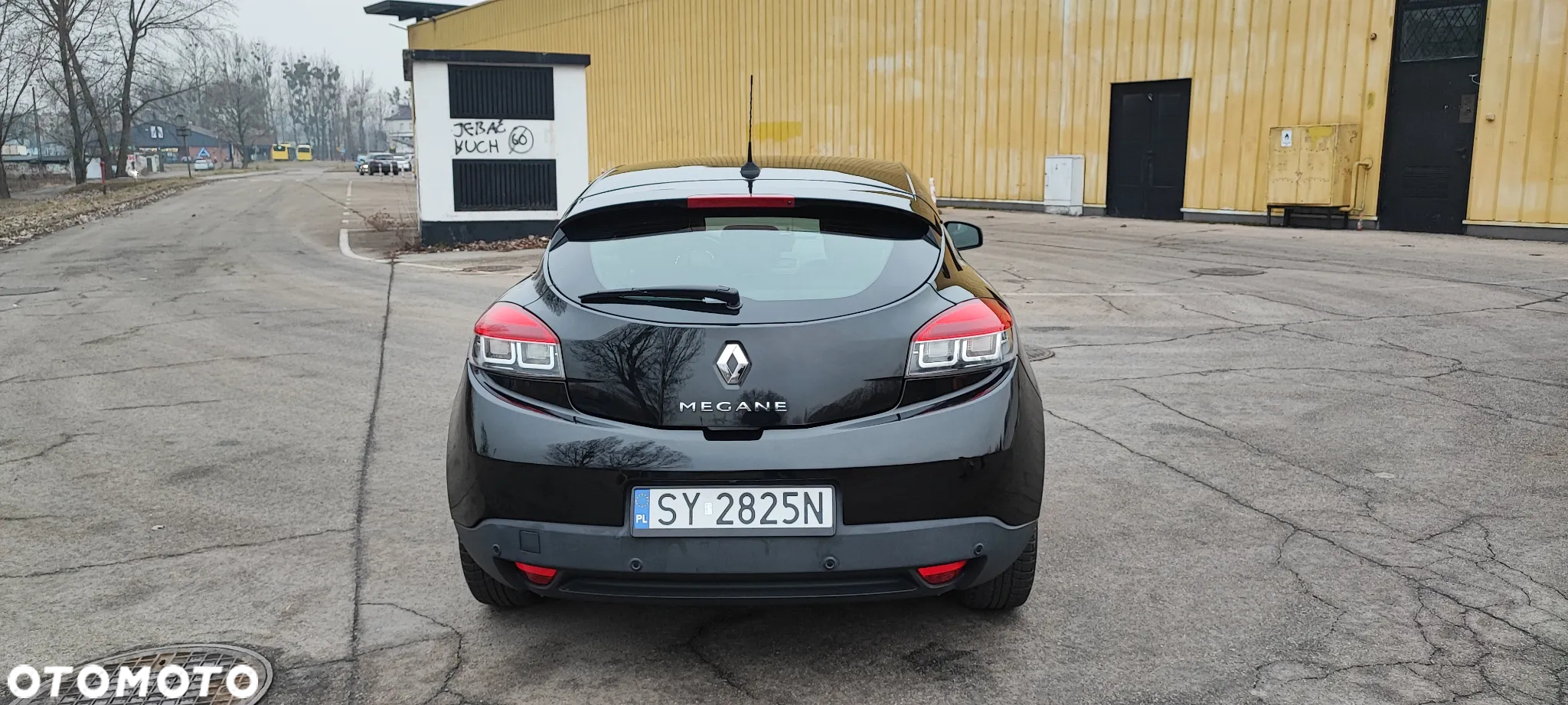 Renault Megane Grandtour ENERGY TCe 115 Start & Stop Bose Edition - 9