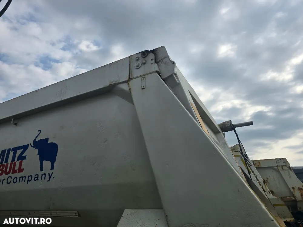 Schmitz Cargobull SKI 24 - 6