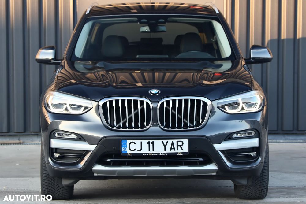 BMW X3 xDrive20d AT xLine - 9