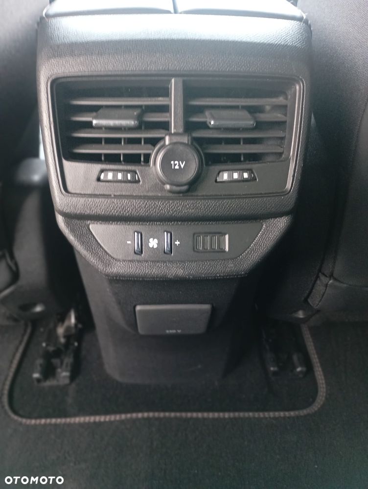 Peugeot 5008 1.6 PureTech GT Line S&S EAT8 - 23