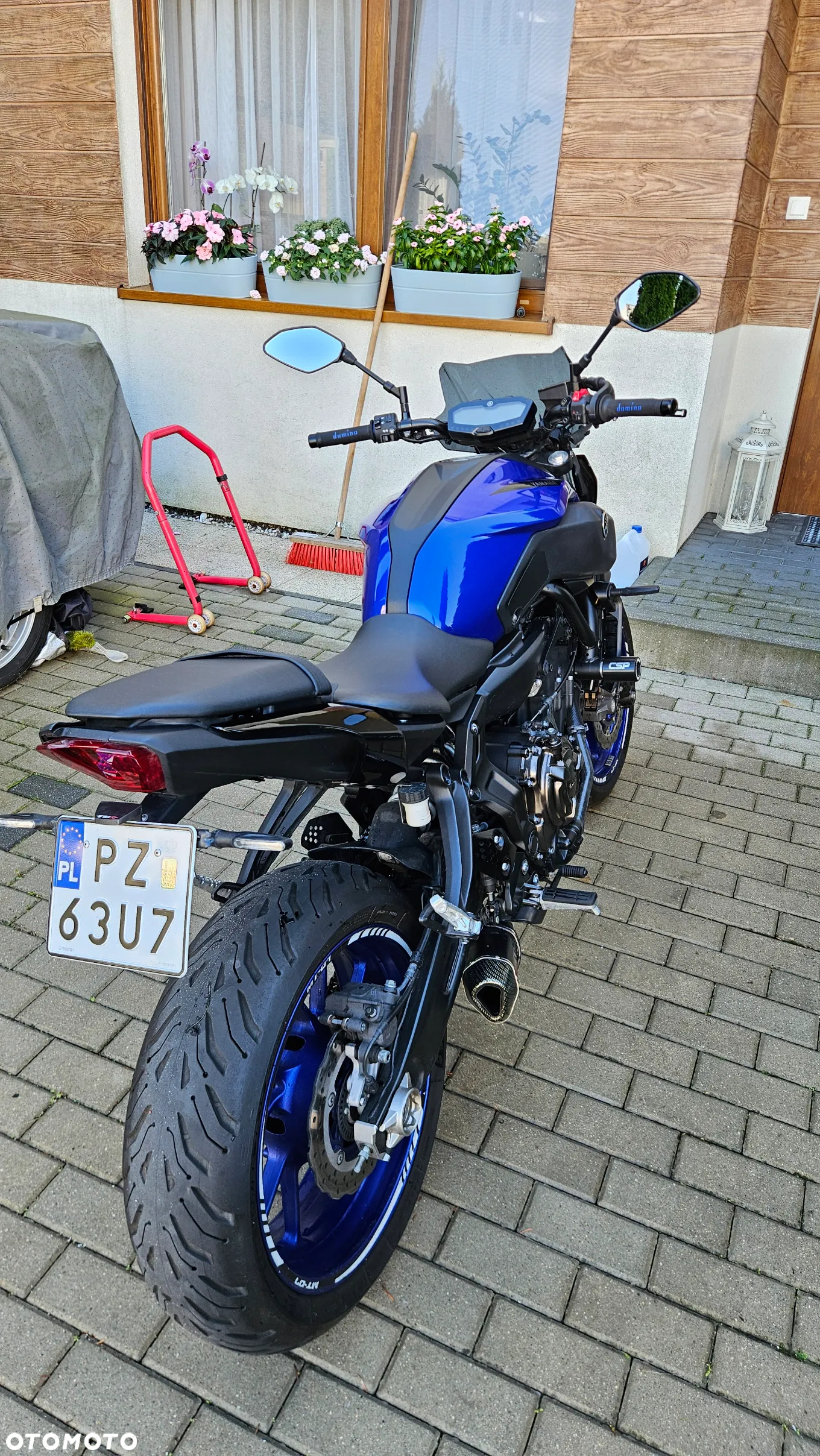 Yamaha MT - 2