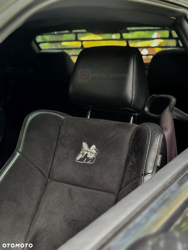 Dodge Challenger 6.4 Scat Pack - 4