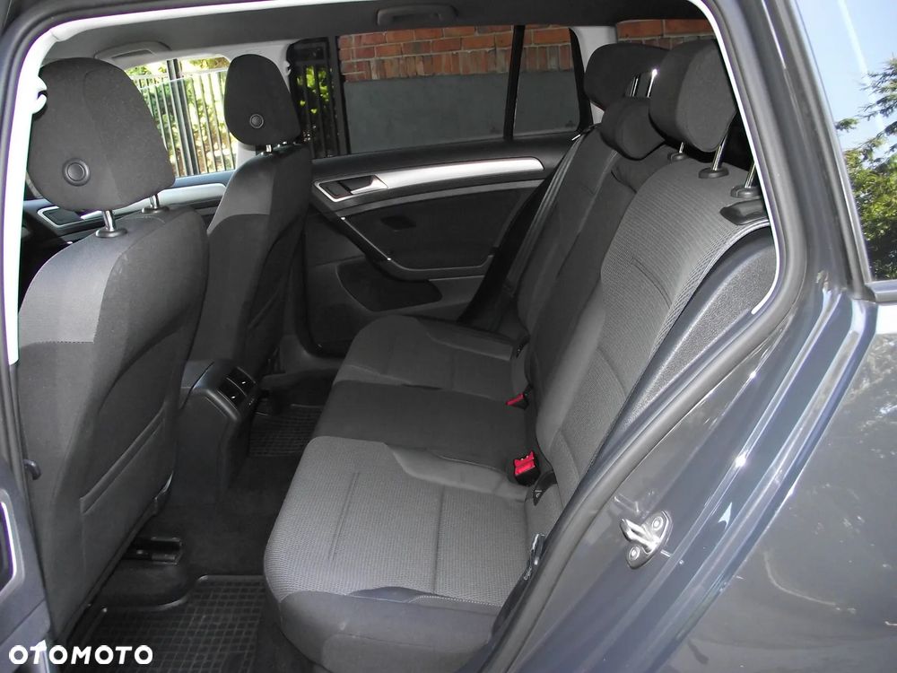 Volkswagen Golf 1.6 TDI BlueMotion Trendline - 21