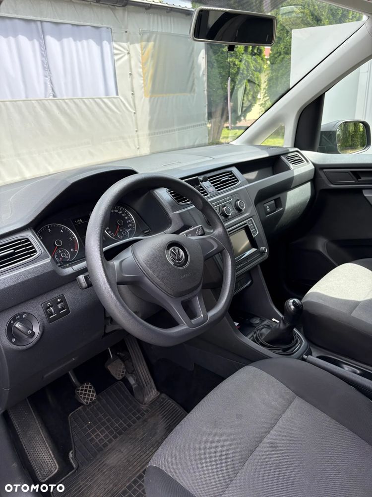 Volkswagen Caddy Maxi - 8