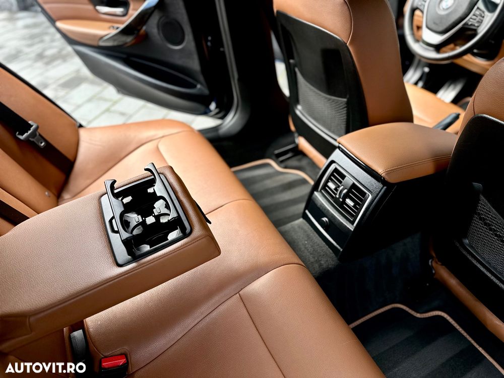 BMW Seria 3 320d Aut. xDrive Luxury Line - 22