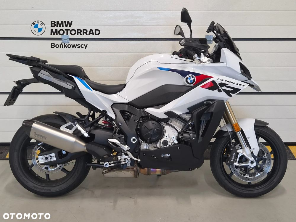 BMW XR - 1