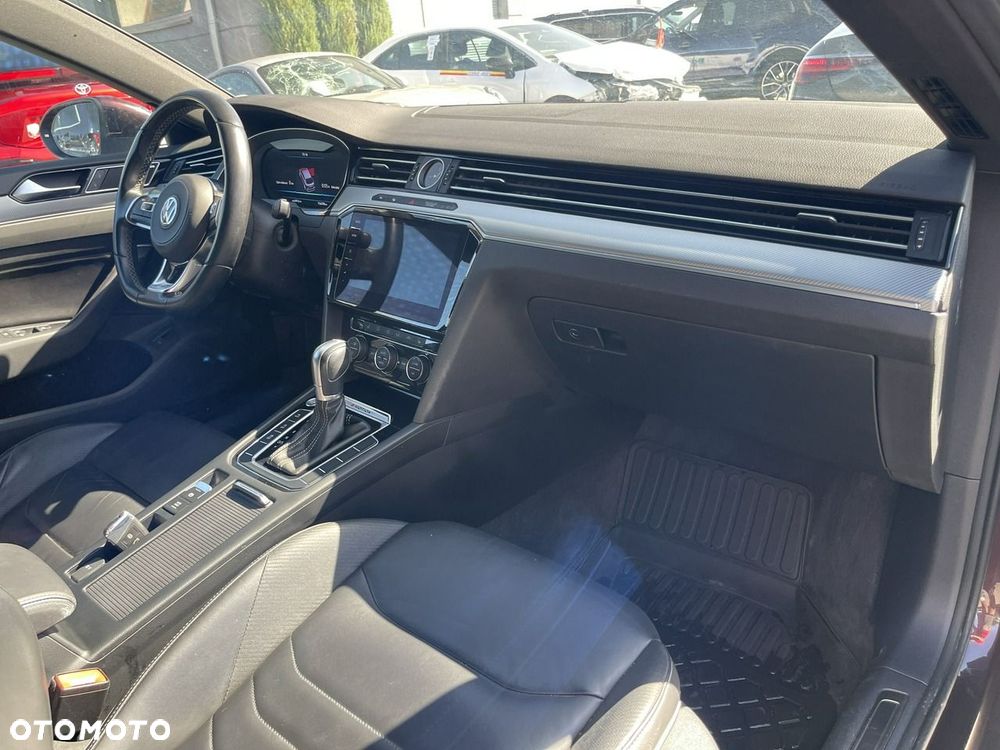Volkswagen Arteon 2.0 TDI SCR 4Motion DSG R-Line Edition - 11