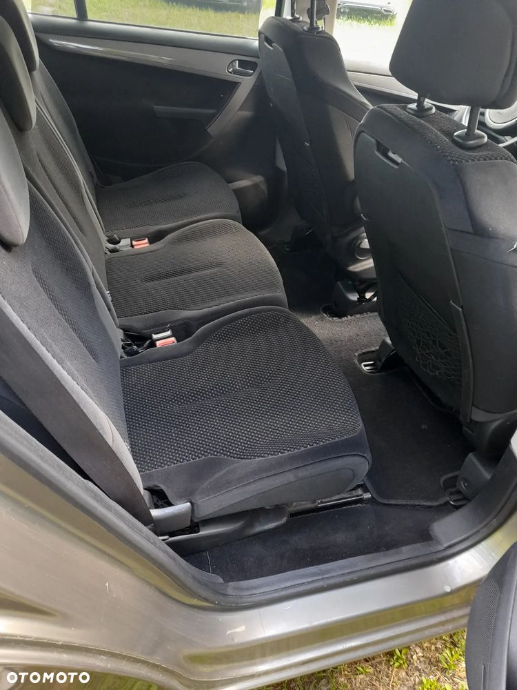 Citroën C4 Grand Picasso - 17