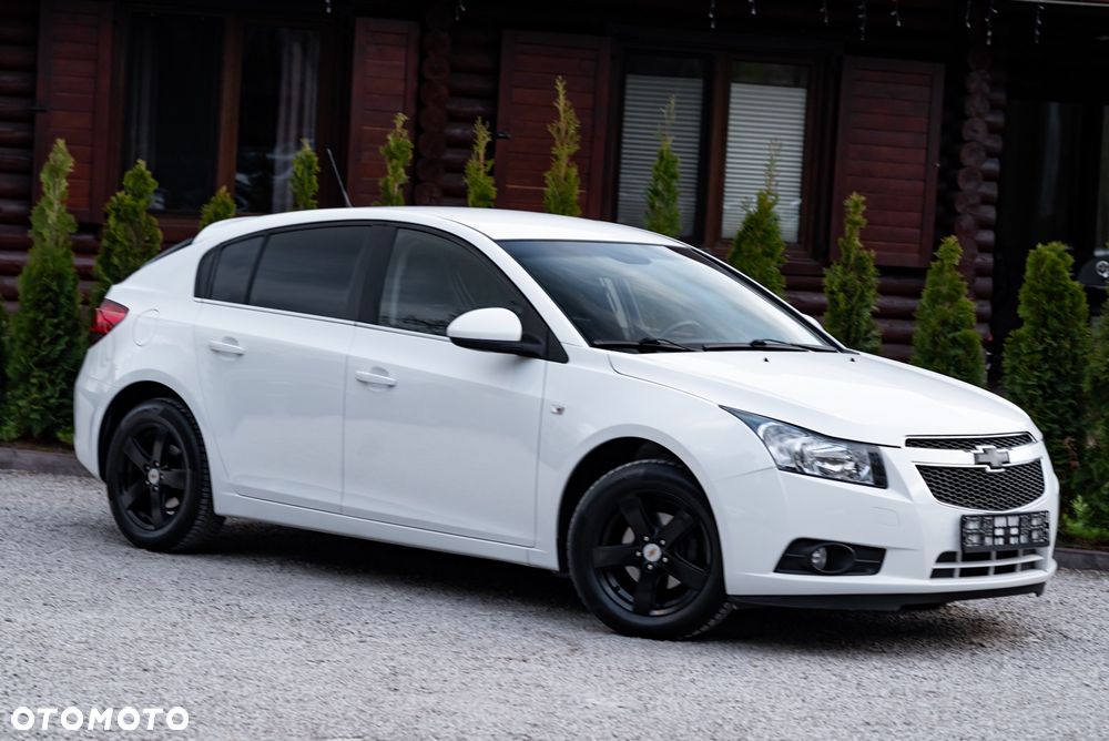 Chevrolet Cruze 1.8 LS - 6