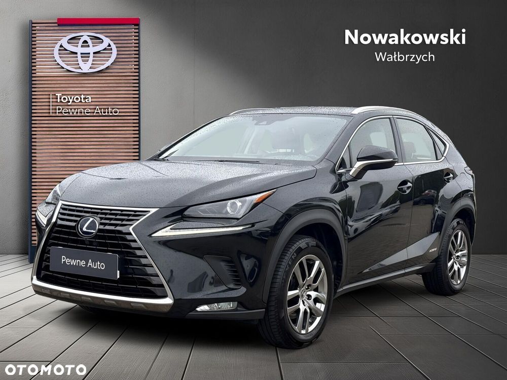 Lexus NX 300h Business Edition AWD - 1