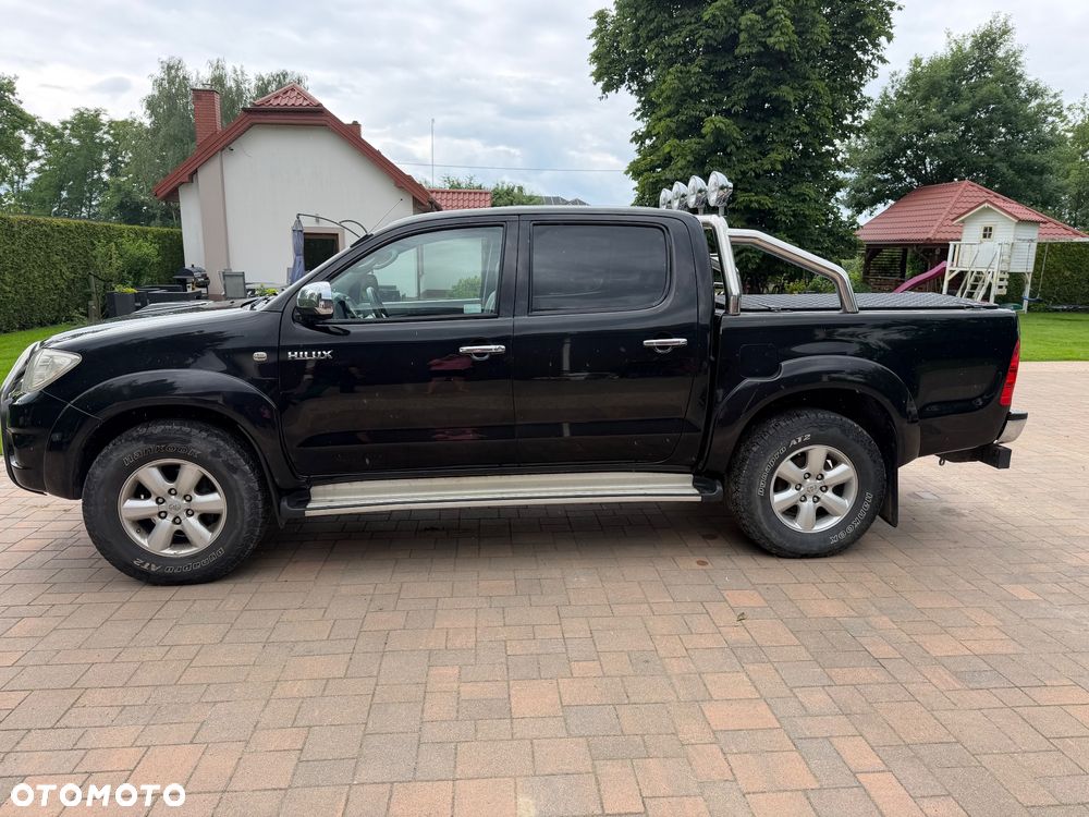 Toyota Hilux 3.0 D-4D SR5-X - 2