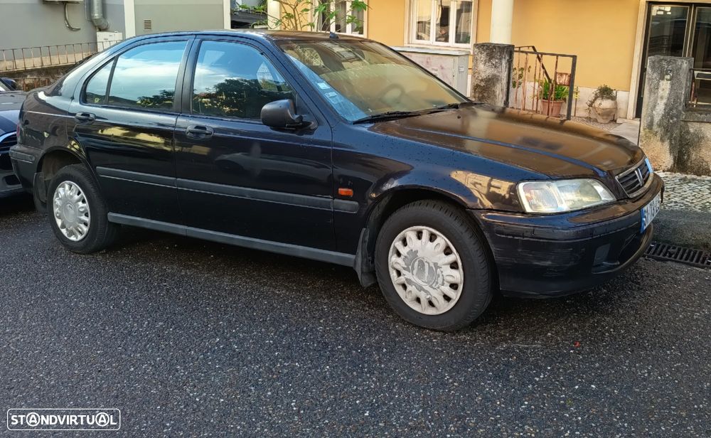 Honda Civic 1.4i S - 1