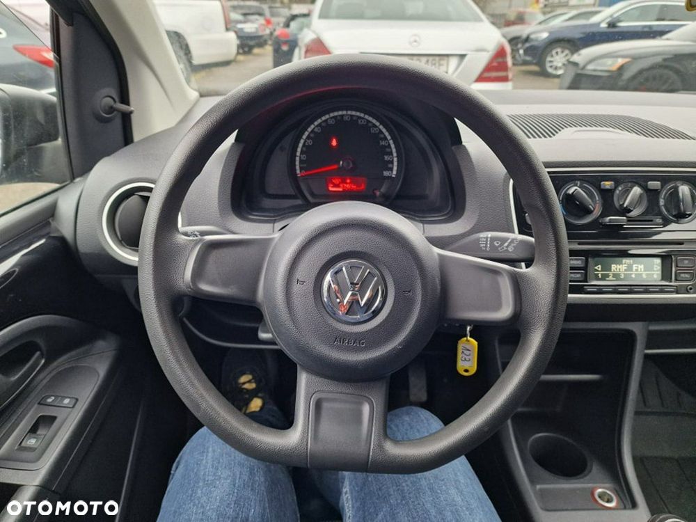 Volkswagen up! 1.0 street EU6 - 7