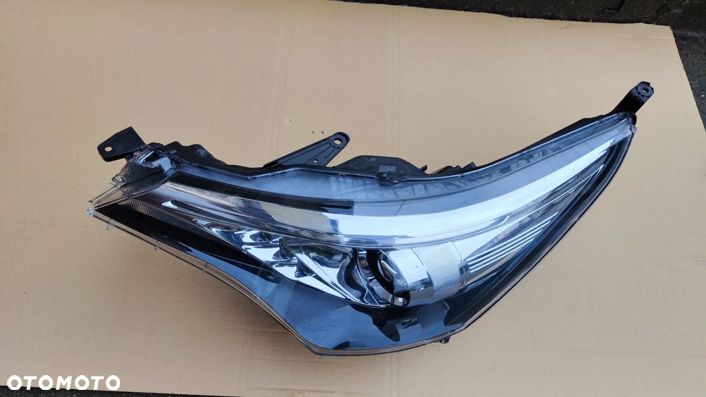 Avensis T27 II Lift 15-18 Lampa Przód Lewa Soczewka + DRL LED Europa - 2