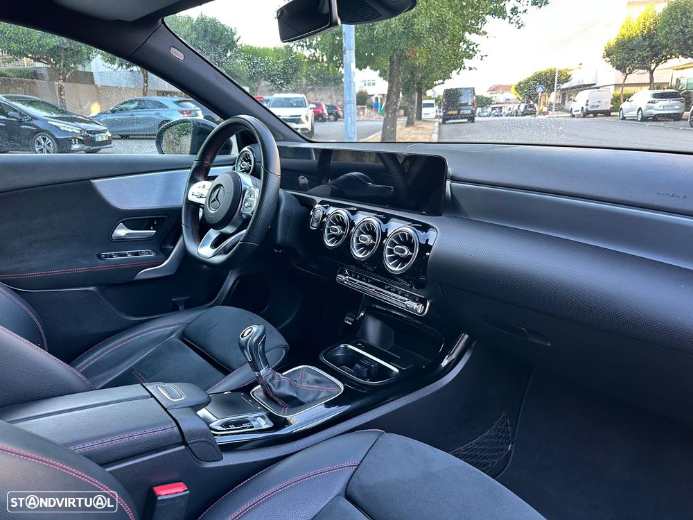 Mercedes-Benz A 200 AMG Line - 45