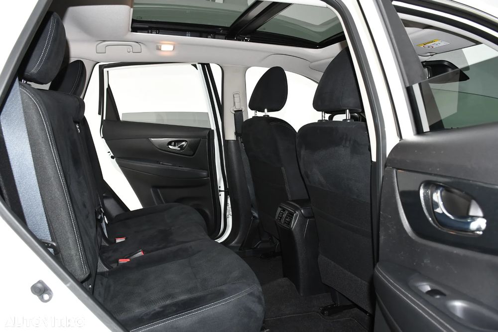 Nissan X-Trail 1.6 dCi N-Connecta - 6