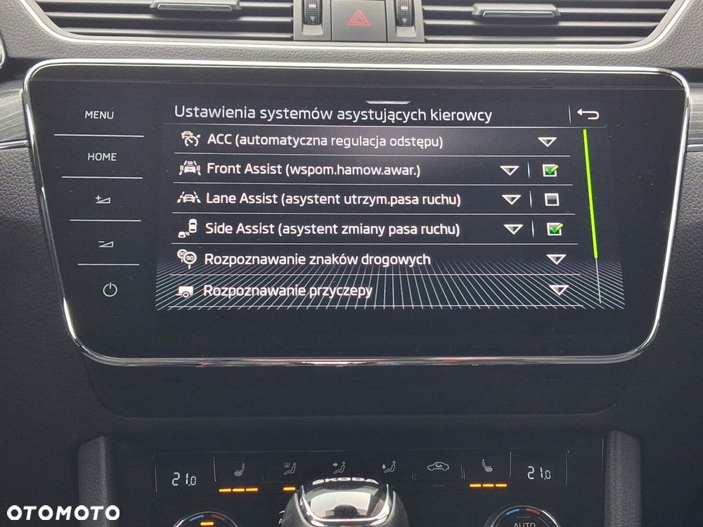 Skoda Superb 2.0 TDI SCR Style DSG - 22