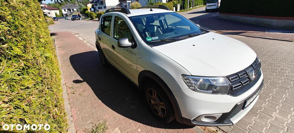 Dacia Sandero Stepway Blue dCi 95 Celebration - 3