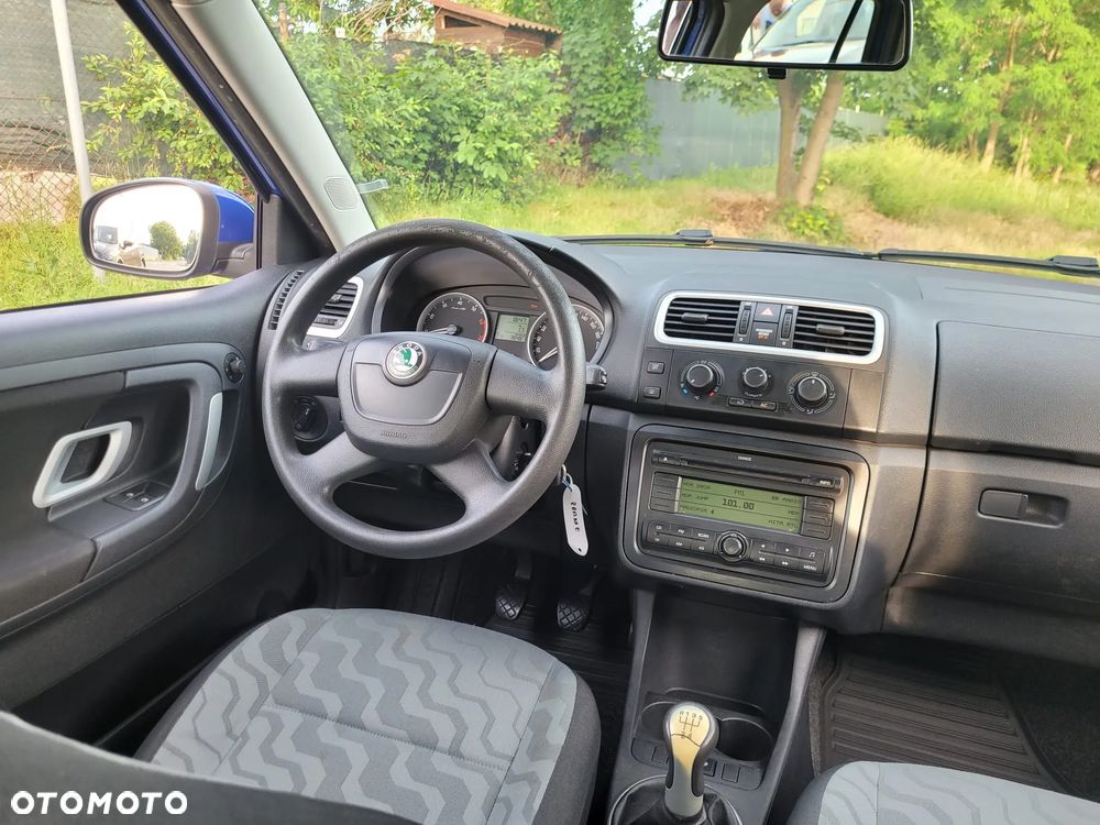 Skoda Fabia 1.4 16V STYLE Edition - 8