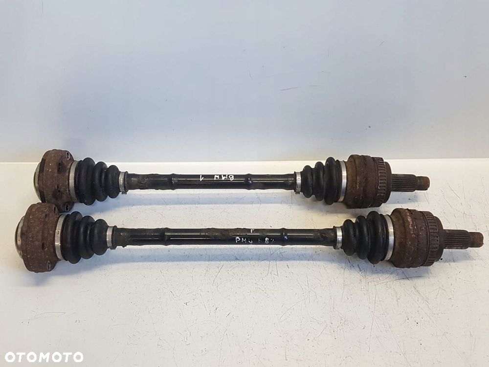 BMW 1 E87 2.0D PÓŁOŚ PRAWA 7533446 - 1