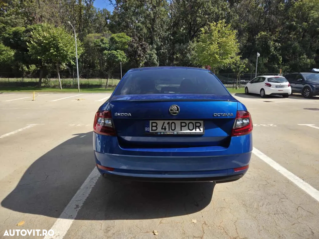 Skoda Octavia - 8